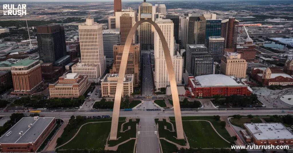 St. Louis Gateway Arch: Engineering Triumph